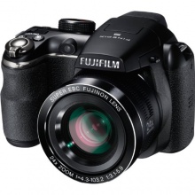 Fujifilm FinePix S4200 Bridgekamera schwarz Bild 1