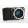 Sony NEX3 silber Systemkamera 14 Megapixel Bild 1