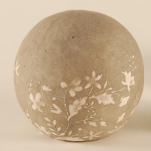 Deko-Kugel Gartenkugel Kugel Keramik Beige Creme - D11cm Bild 1