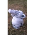 Troll mit Rum Flasche Gnom Wichtel Gartenfigur Stein Frostfest Bild 1