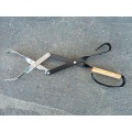 V-Tong Grillzange 43 cm mit Walnussholzgriff Bild 1