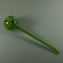 Blumendurstkugel aus Glas mit Granulat grün mundgeblasen handgeformt Lauschaer Glas Bild 1